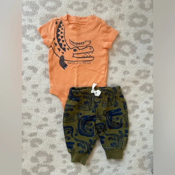 Carter's Matching Sets Nb Alligator Outfit Poshmark